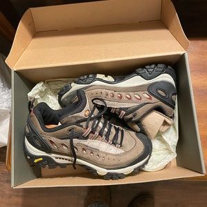 NIB Merrell Hiking Shoes